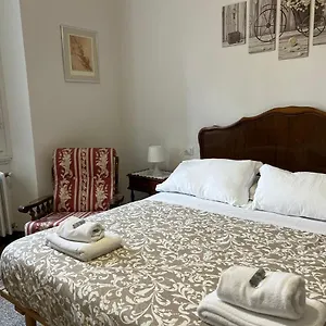 Residenza La Liberta Apartamento